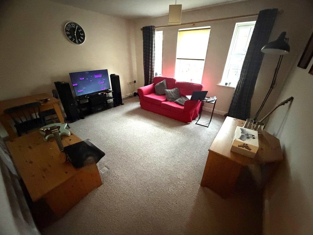 Property photo 2 of 5 Img_0987