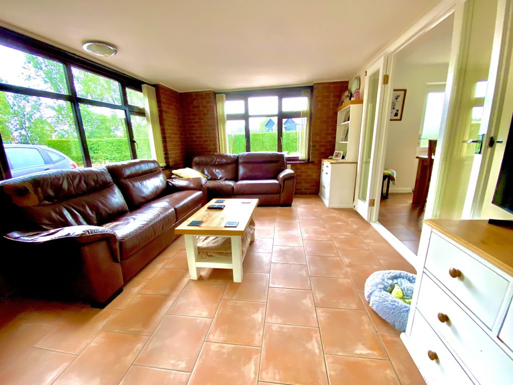 Property photo 3 of 33