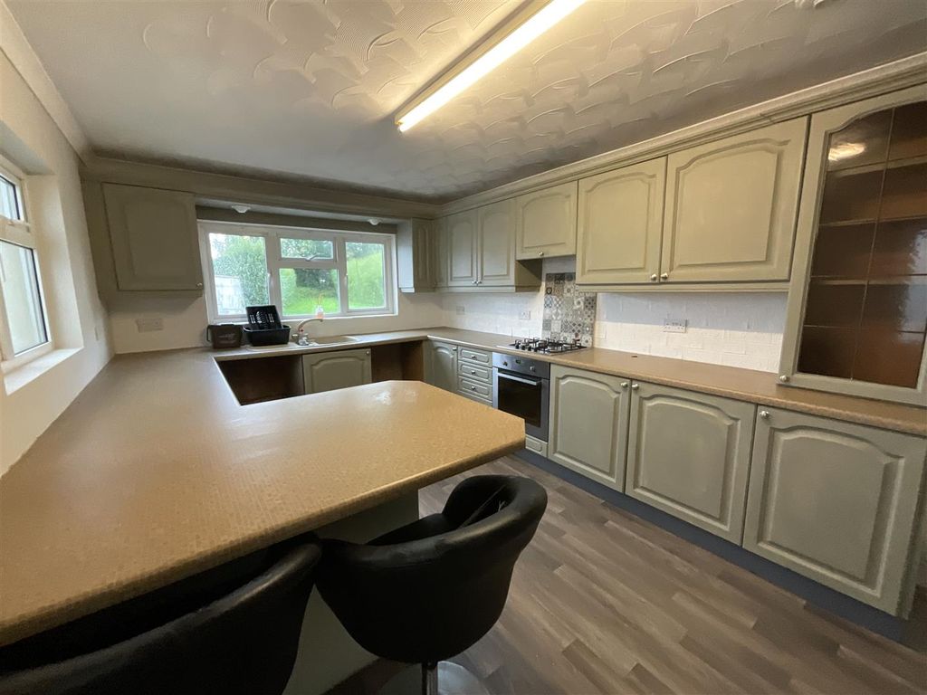 Property photo 2 of 12 Img_4605.Jpg