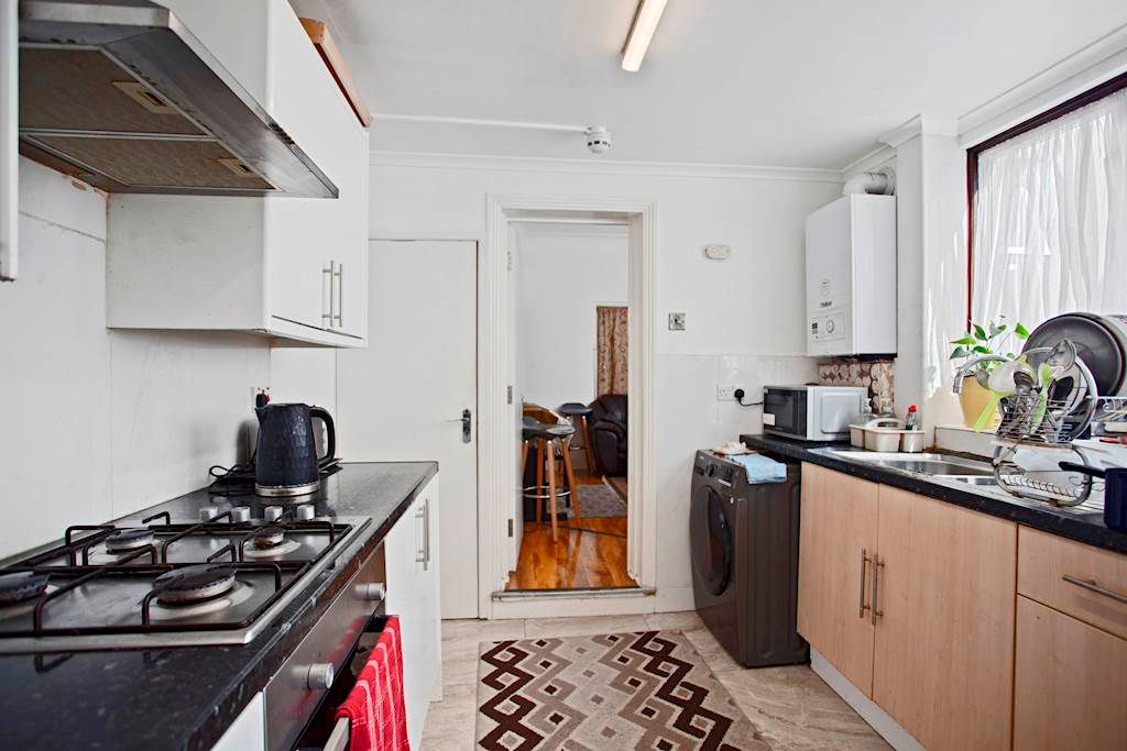 Property photo 2 of 12