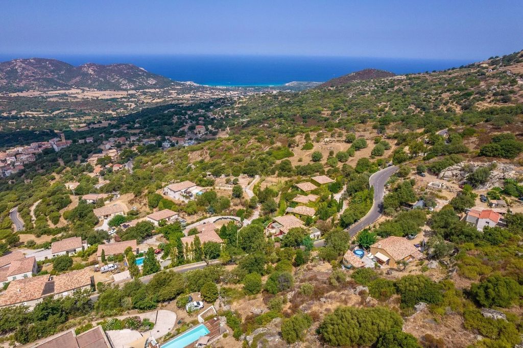 Property photo 1 of 12 Sant Antonino – Building Plot – Sea View