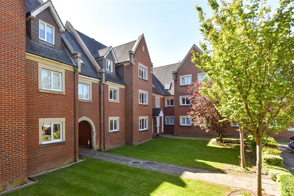 Property photo 1 of 11 External (Web)