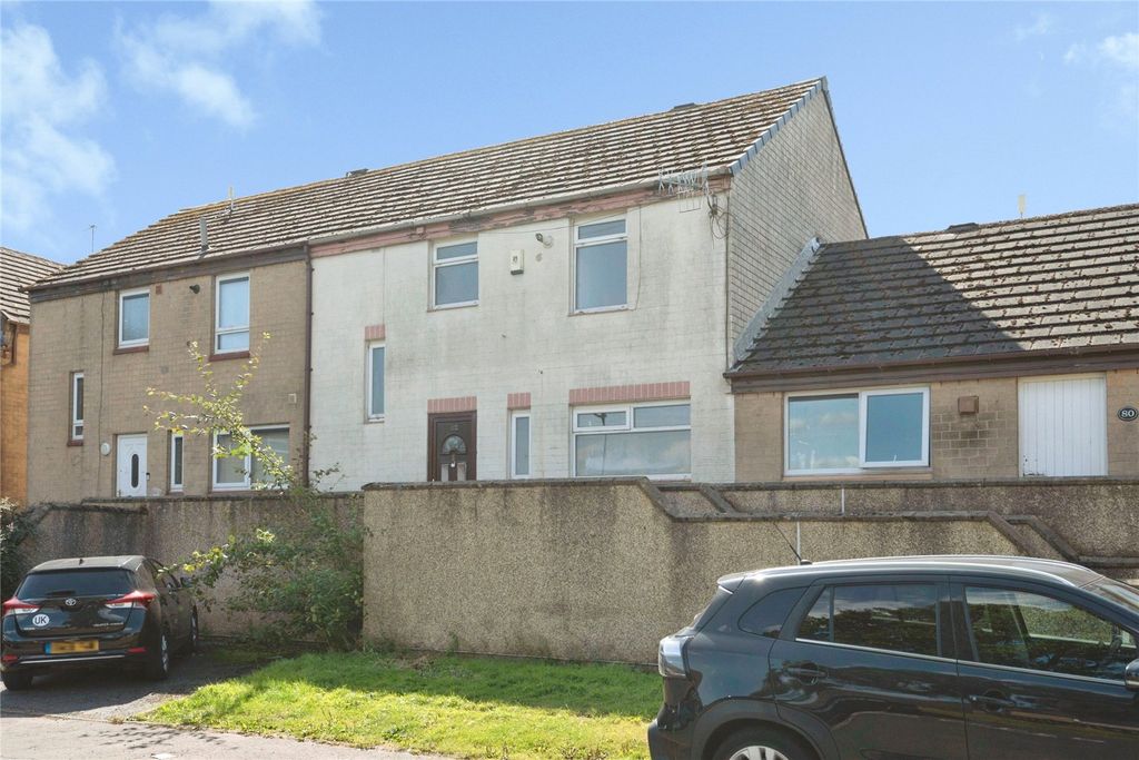 Property photo 1 of 17 External