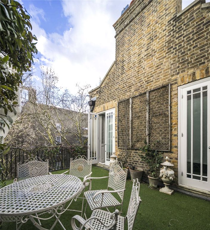 Property photo 1 of 17 Picture No. 04