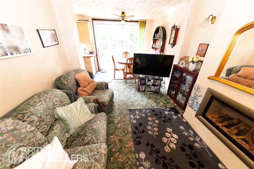 Property photo 3 of 23 Picture No. 48