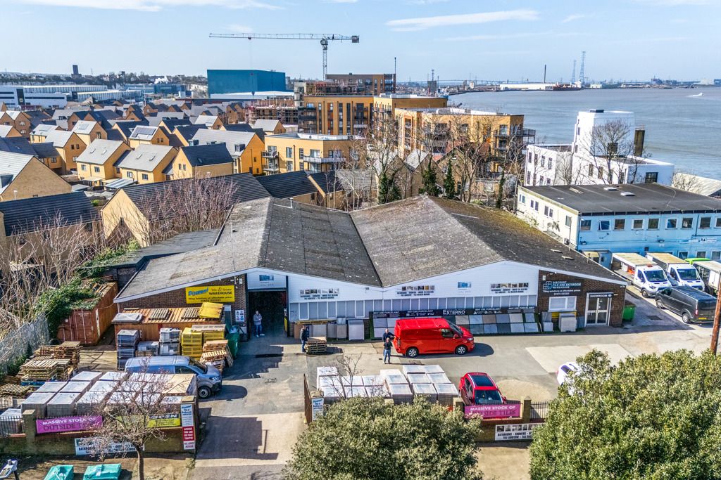 Property photo 1 of 10 Photo 10