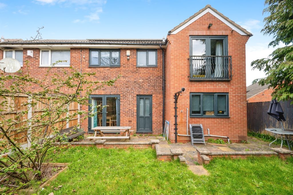 Property photo 2 of 16