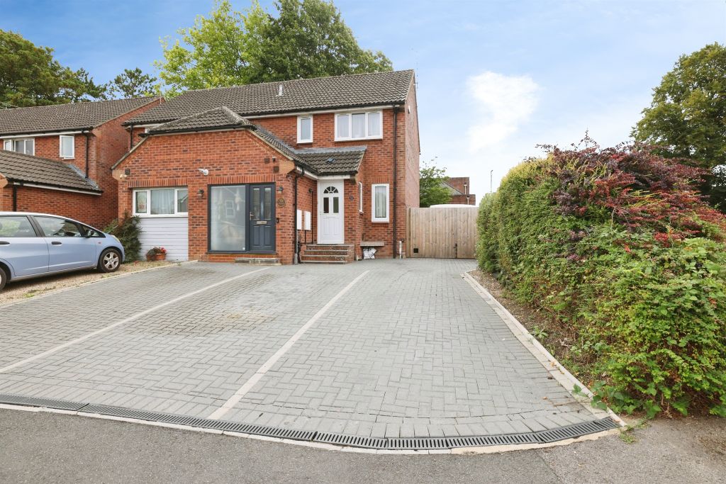 Property photo 1 of 13