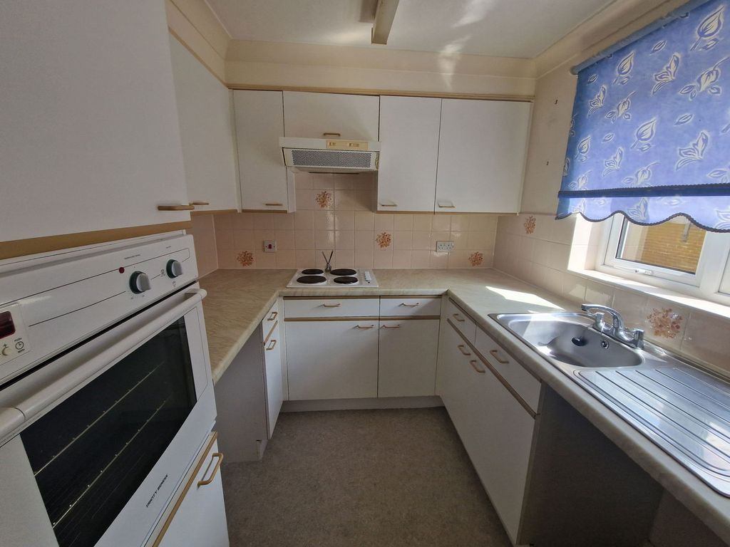 Property photo 3 of 7