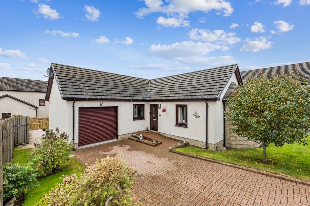 Property photo 1 of 20