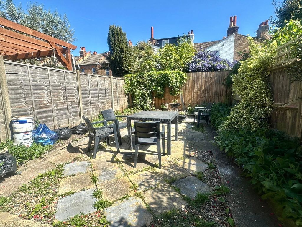 Property photo 2 of 11 Picture No. 07