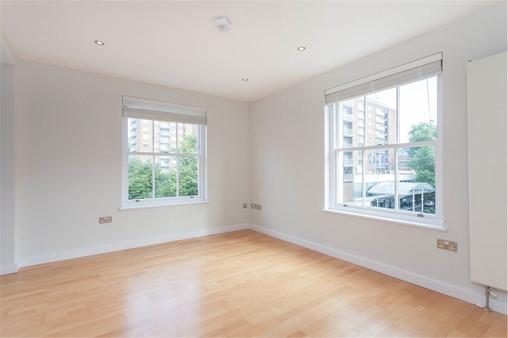 Property photo 2 of 8 Picture No.02