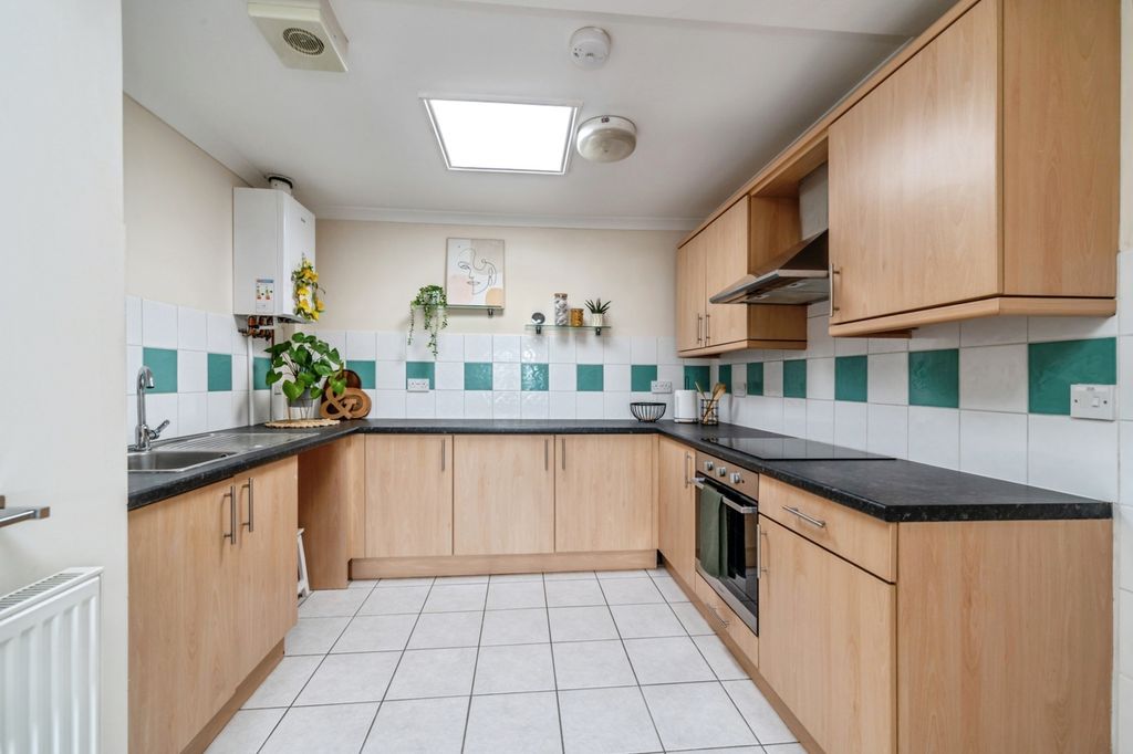 Property photo 2 of 9 Pbox-Img.Jpg