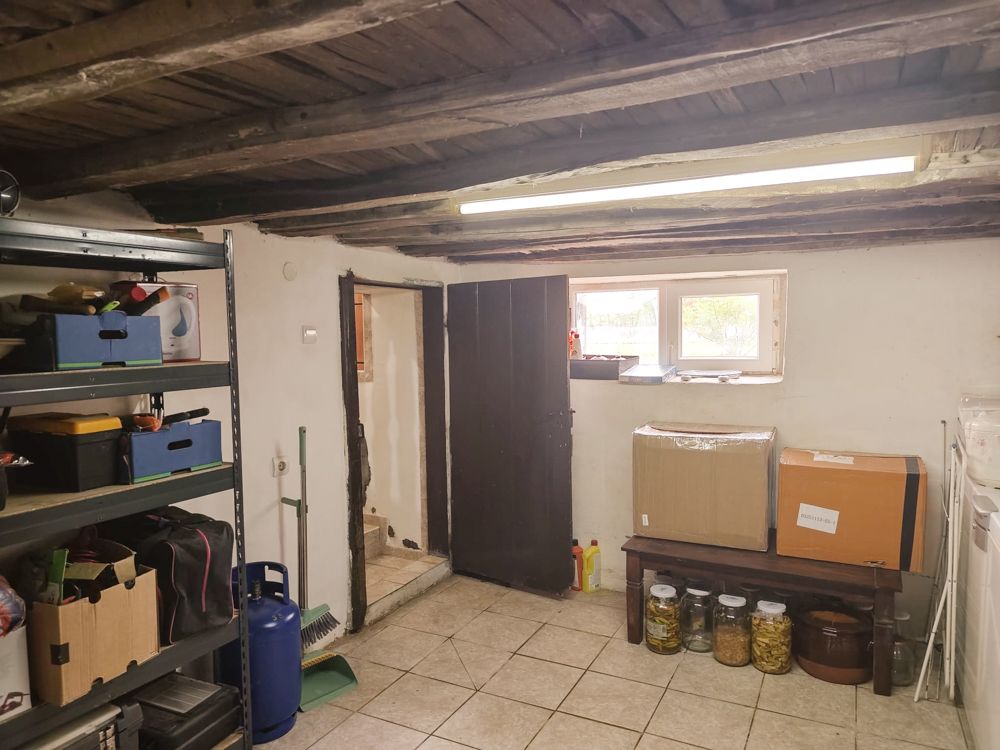 Property photo 3 of 21