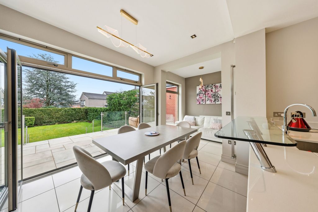 Additional image 12 of 7 bed semi-detached house for saleBroom Lane, Salford M7