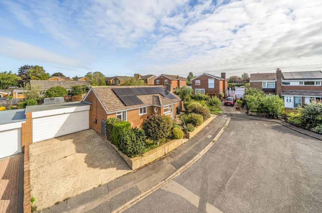 Property photo 2 of 18 2