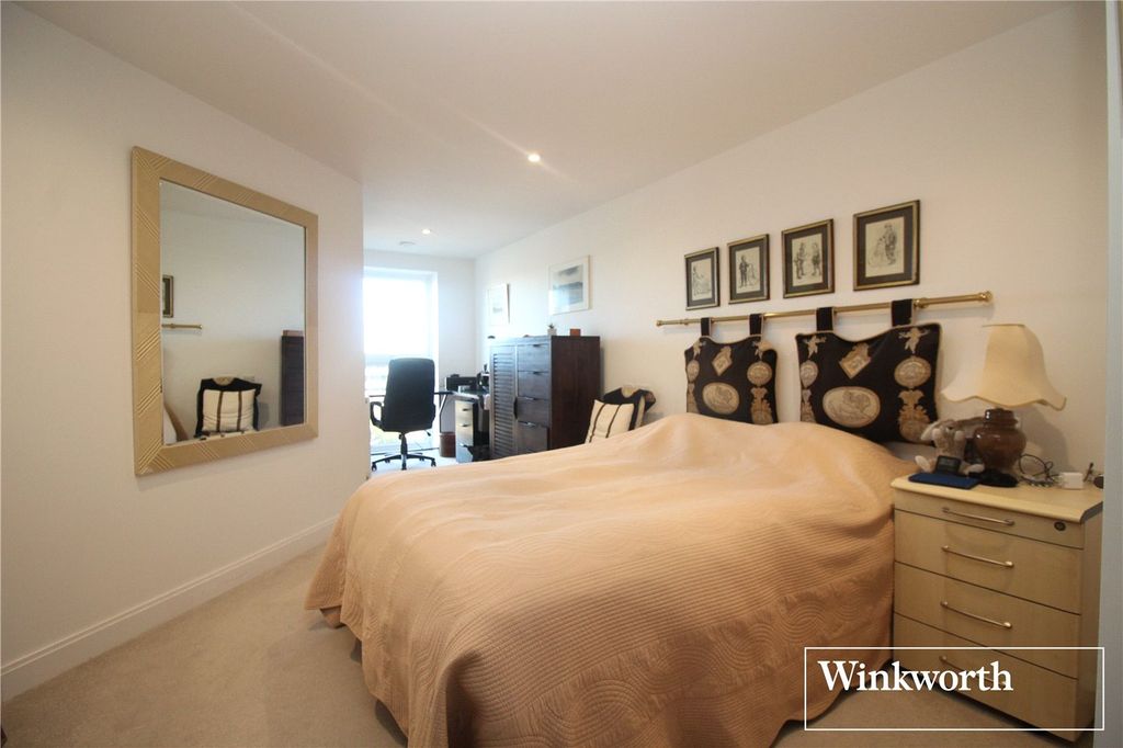 Additional image 6 of 1 bed flat for saleStudio Way, Borehamwood, Hertfordshire WD6