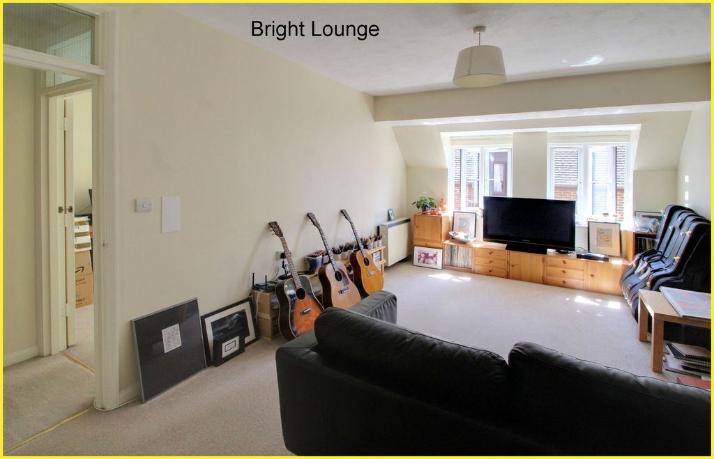 Property photo 3 of 5