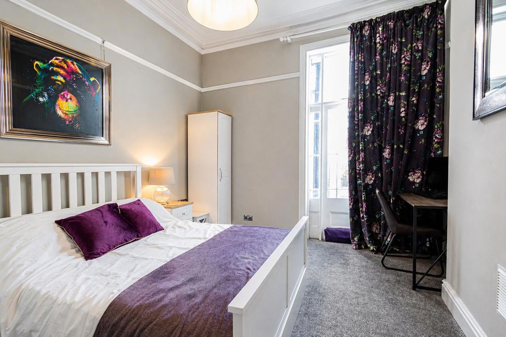 Additional image 12 of 2 bed flat for salePlasturton Avenue, Pontcanna, Cardiff CF11