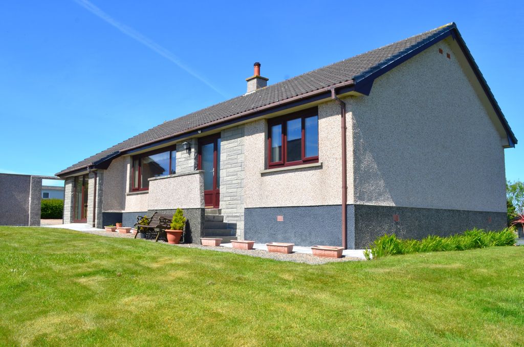 Property photo 1 of 47