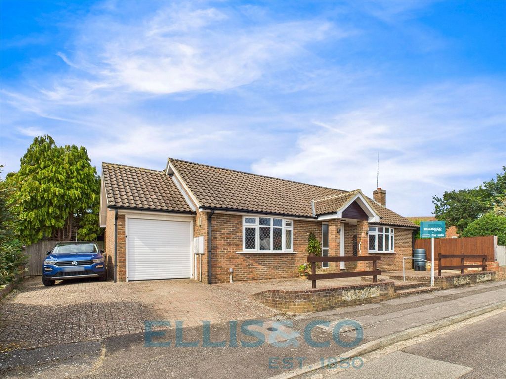 Property photo 1 of 15 Picture No. 11