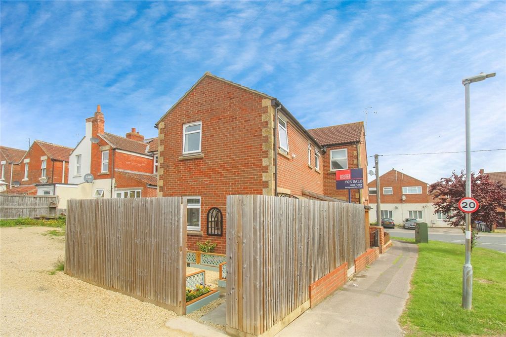 Property photo 1 of 15 Picture No. 04