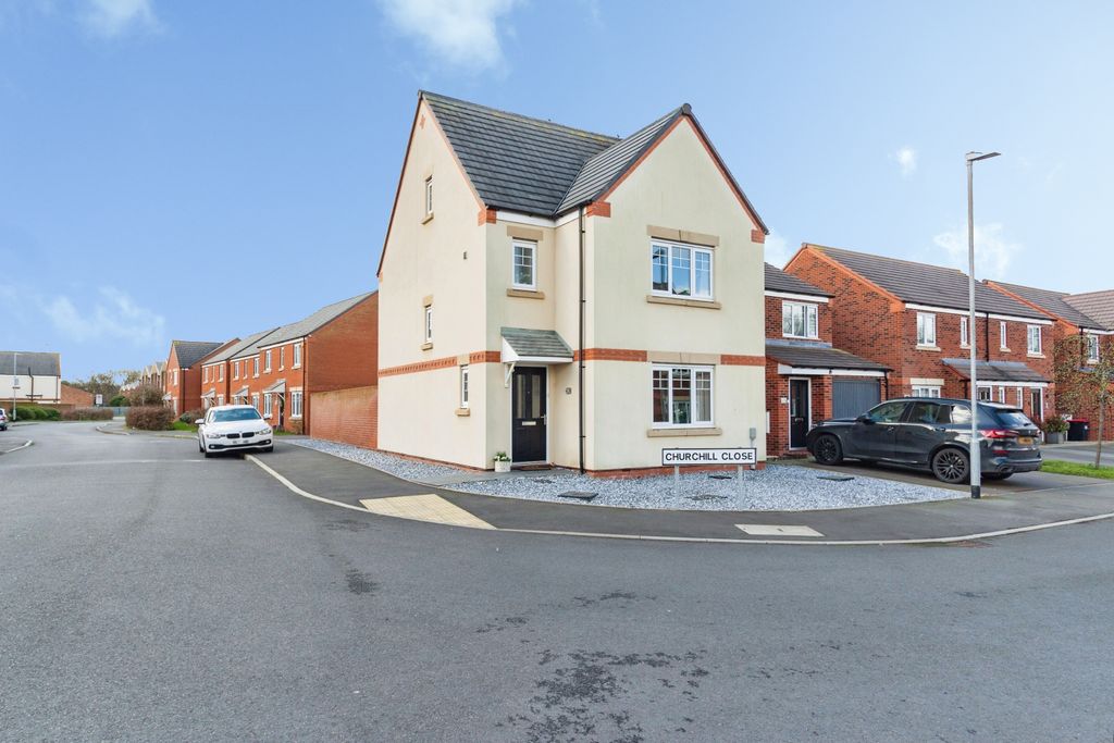 Property photo 2 of 15