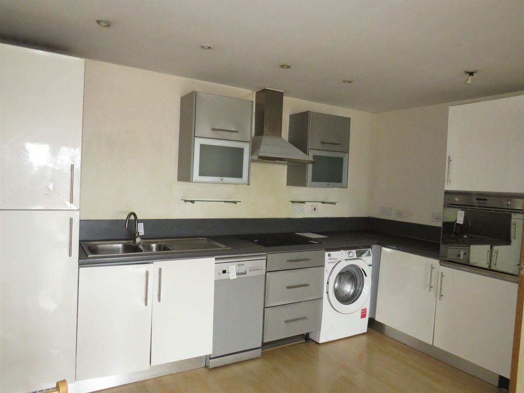 Property photo 3 of 9