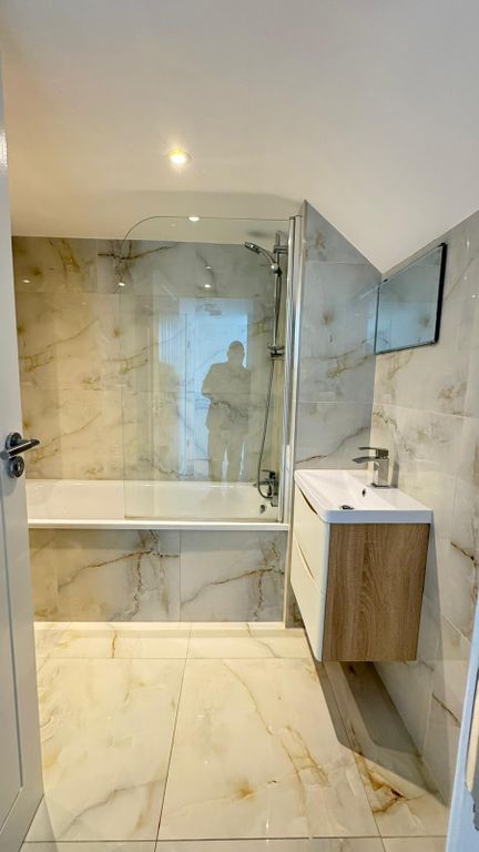 Property photo 3 of 12 Gallery