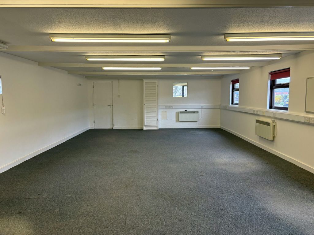 Property photo 3 of 9 Img_0467.Jpeg