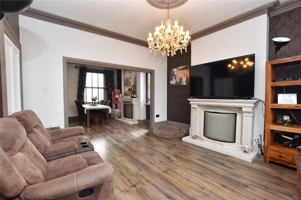 Property photo 3 of 31 Picture No. 41