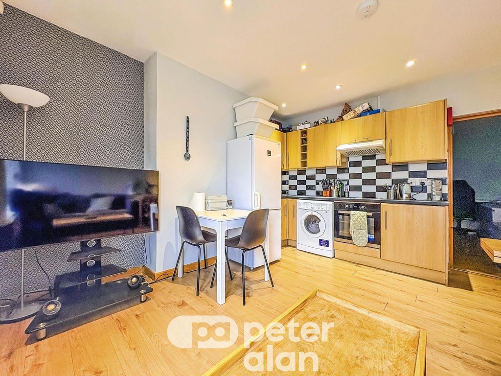 Property photo 3 of 12 Living Room