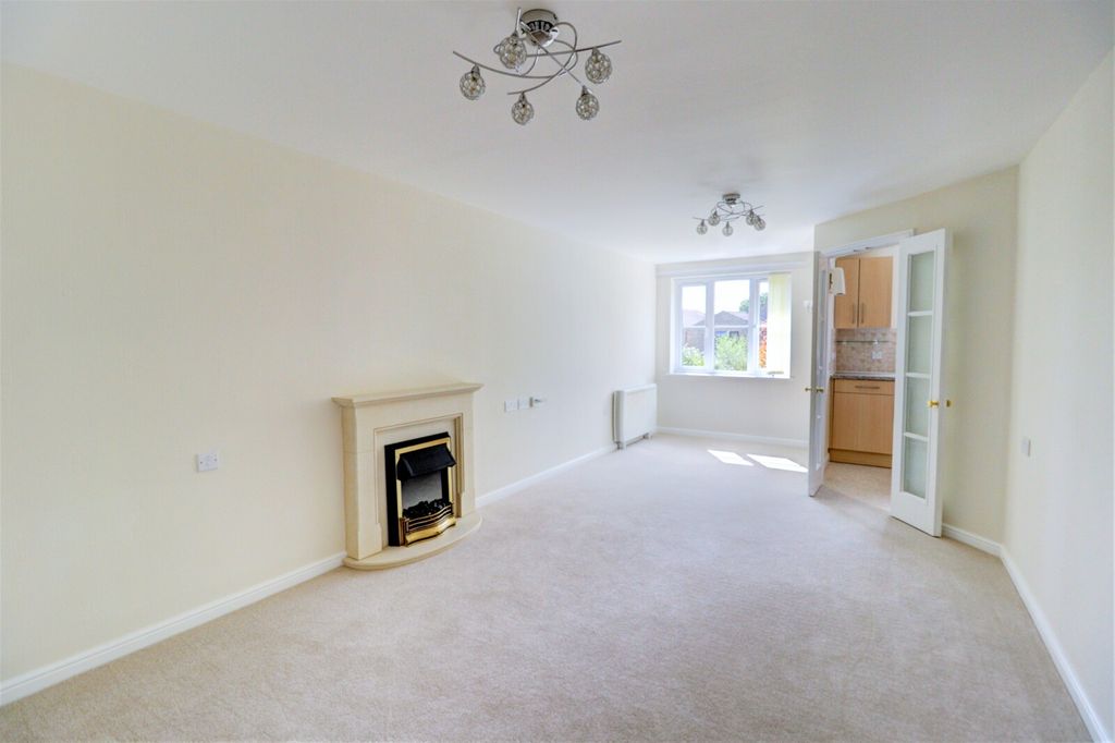 Property photo 2 of 10 Picture No. 20