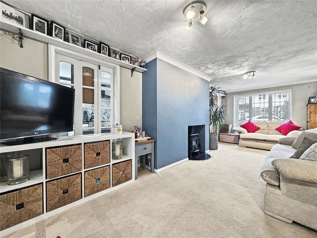 Property photo 2 of 25 Picture No. 14