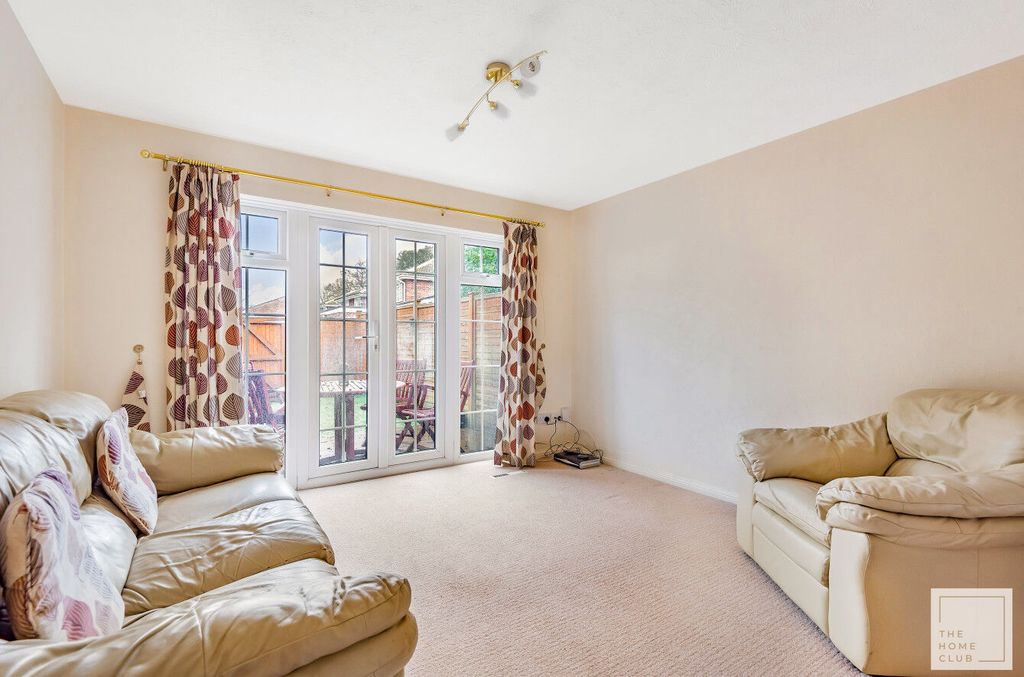 Property photo 3 of 13 Img_223_14_Original.Jpg