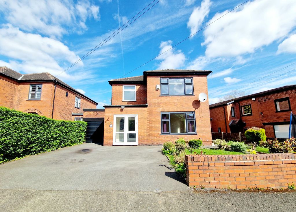 Property photo 1 of 37