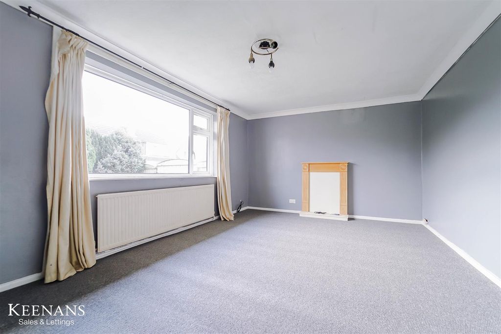 Property photo 2 of 17 4.Jpg