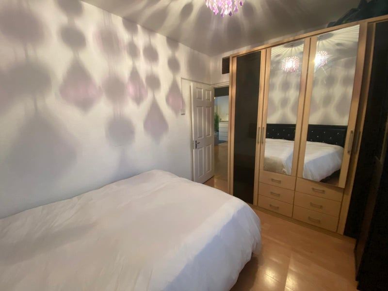 Property photo 3 of 14 Room 1- £700 Available 01/04/2026