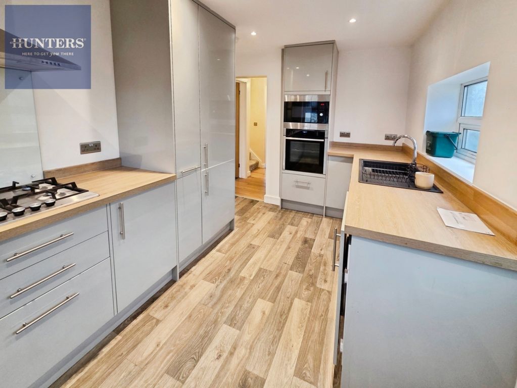 Property photo 2 of 14 Pbox-Img.Jpg