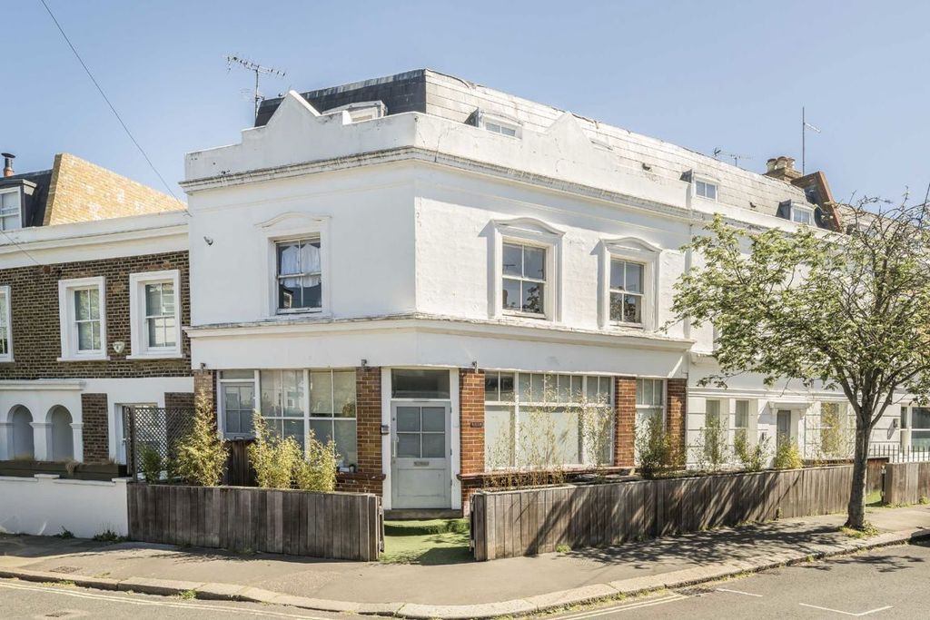 Property photo 1 of 6