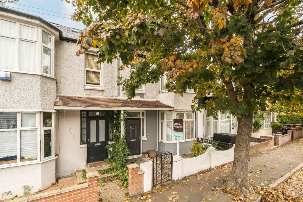 Property photo 1 of 9