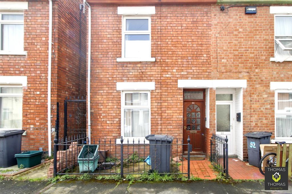 Property photo 1 of 4