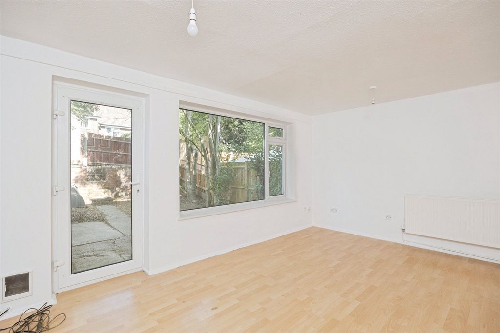 Property photo 3 of 20 Picture No. 56