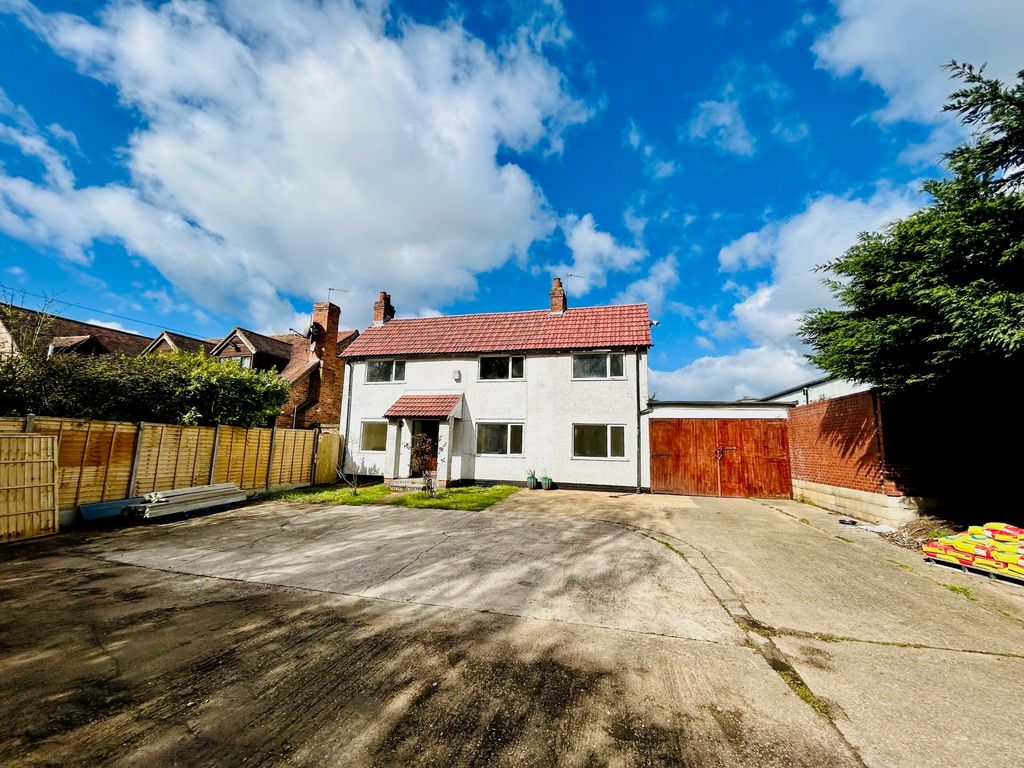 Property photo 1 of 14