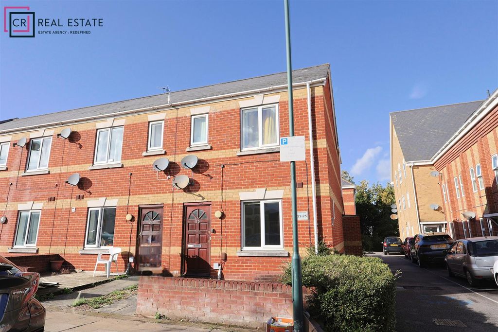 Property photo 1 of 6