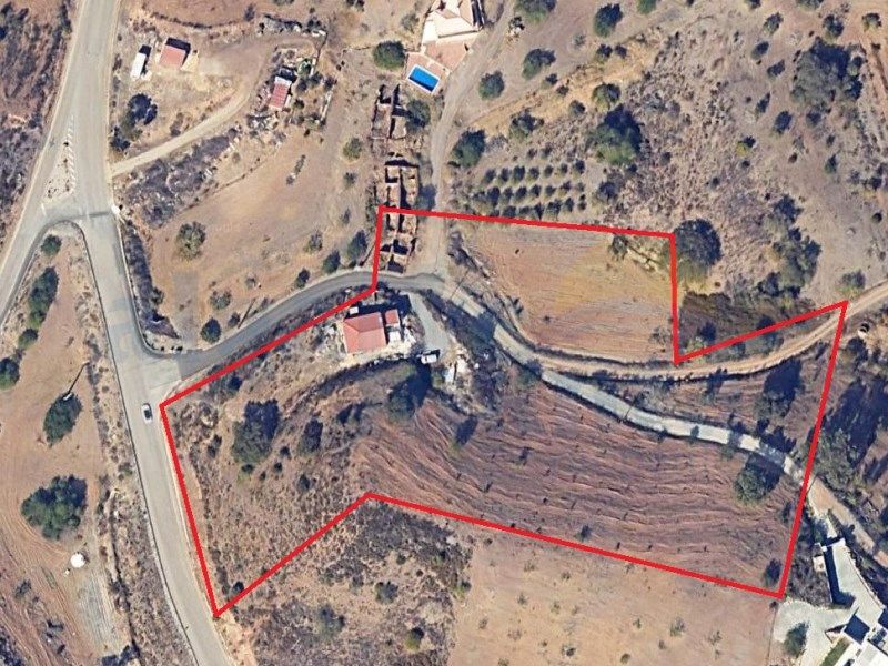 Property photo 1 of 13