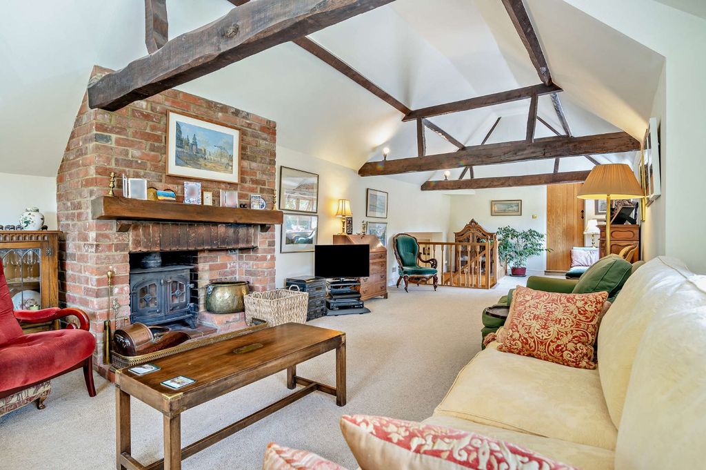 Property photo 3 of 11 Drawing Room