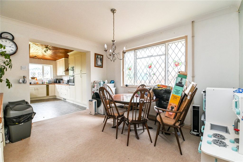 Property photo 3 of 15 Dining Room