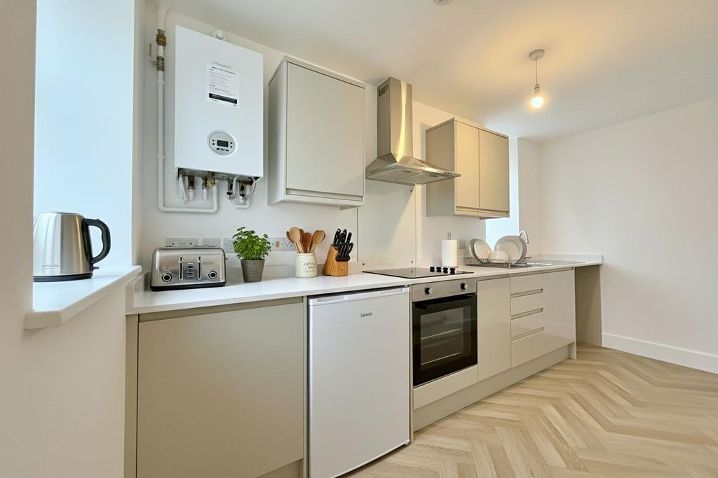 Property photo 2 of 7 1765280689.Jpg