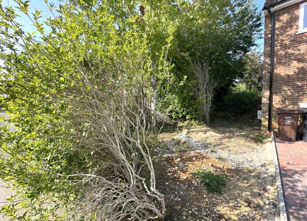 Property photo 3 of 3
